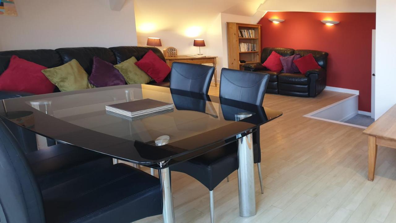 Stunning Central Exeter Apartment With Balcony And Fantastic View Exterior foto